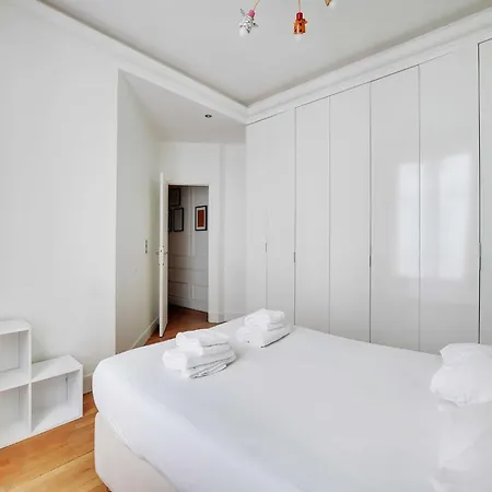 Sophisticated Appt 4 Bdr 8p - 17e Porte D'asnieres Paris