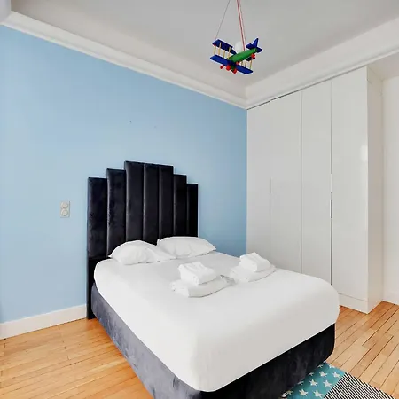 Sophisticated Appt 4 Bdr 8p - 17e Porte D'asnieres